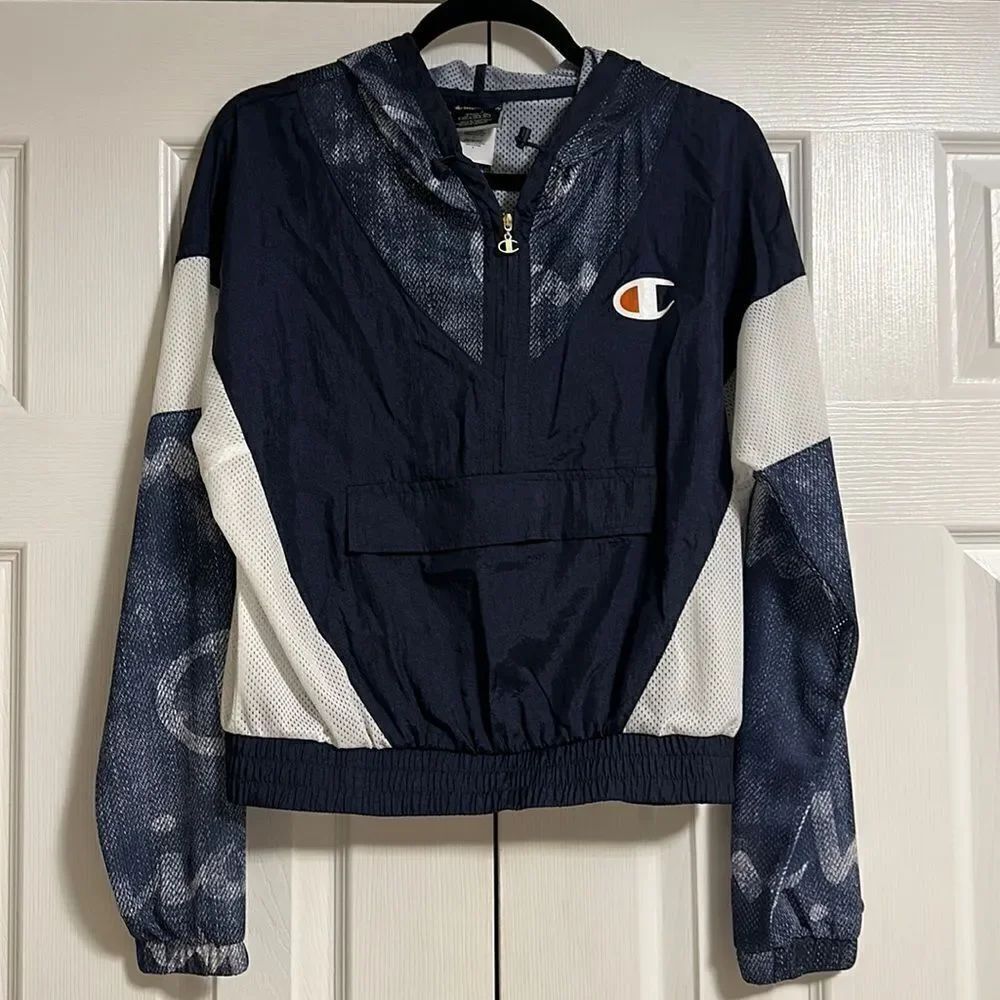 Champion Women’s Half Zipper Pullover Lightweight Jacket